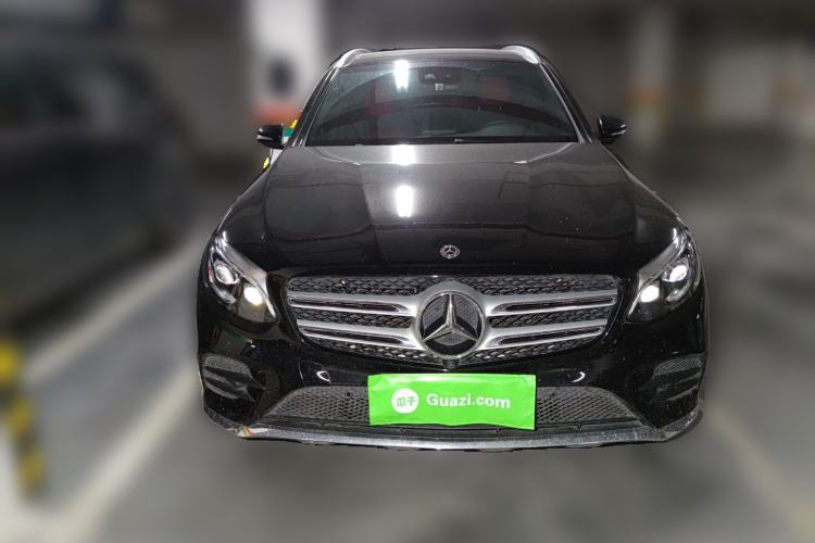 Used Mercedes-Benz GLC 2018 Refreshed GLC 300 4MATIC Dynamic Edition Front
