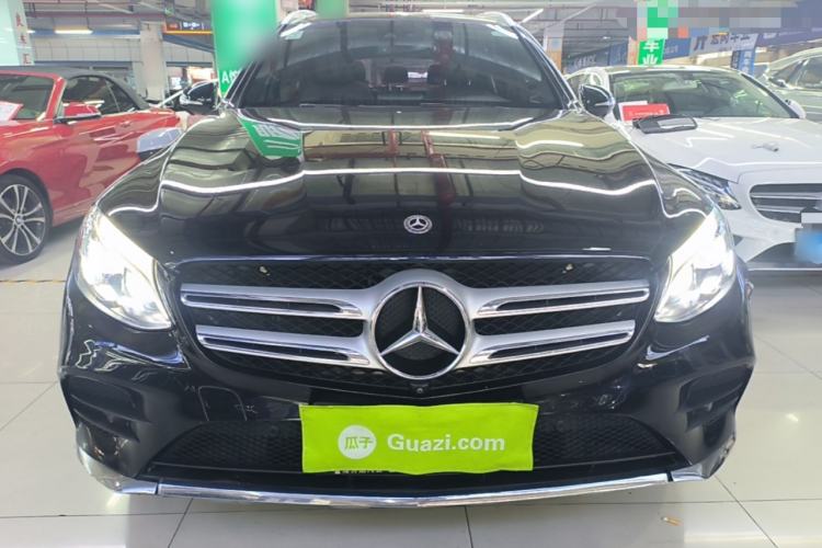 Used Mercedes-Benz GLC 2018 Refreshed GLC 300 4MATIC Dynamic Edition Front