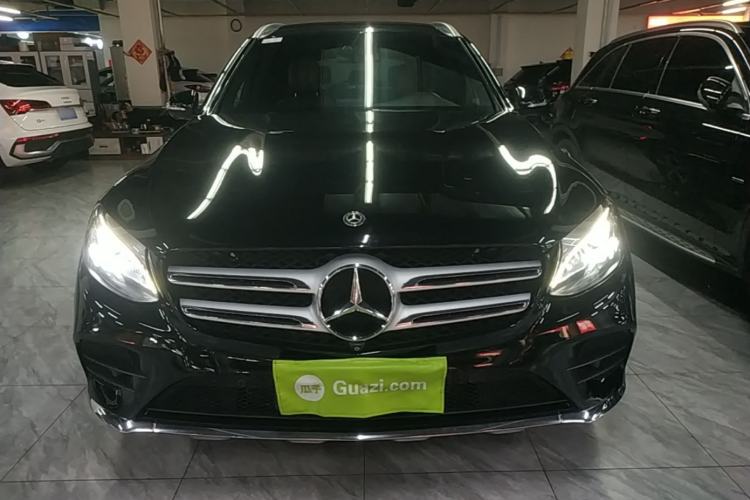 Used Mercedes-Benz GLC 2018 GLC 260 4MATIC Luxury Model Front
