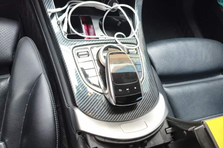 Used Mercedes-Benz GLC 2018 GLC 200 4MATIC Gear Lever