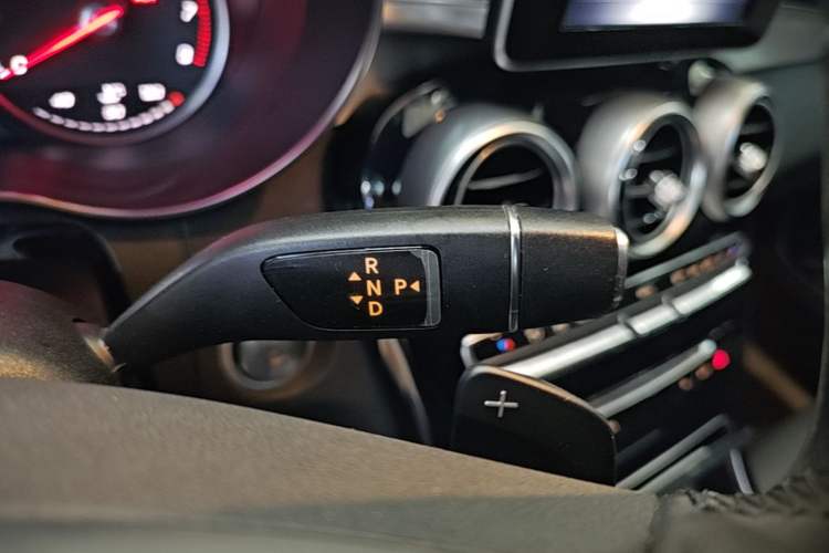 Used Mercedes-Benz GLC 2018 Facelift GLC 200 4MATIC Gear Lever