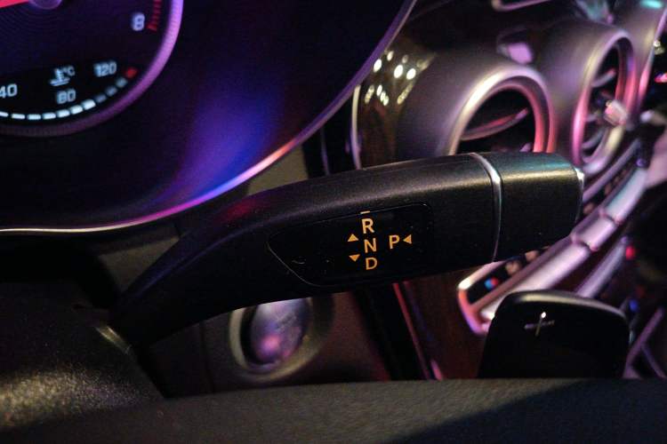 Used Mercedes-Benz GLC 2018 GLC 260 4MATIC Luxury Model Gear Lever