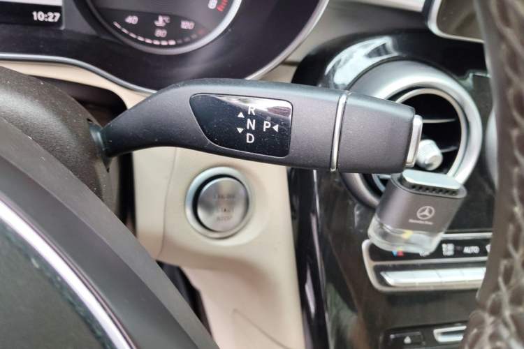 Used Mercedes-Benz GLC 2018 GLC 200 4MATIC Gear Lever