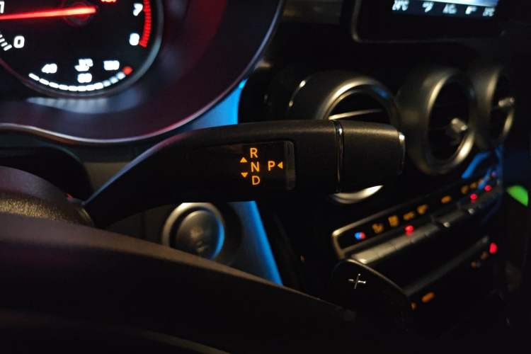 Used Mercedes-Benz GLC 2018 GLC 200 4MATIC Gear Lever