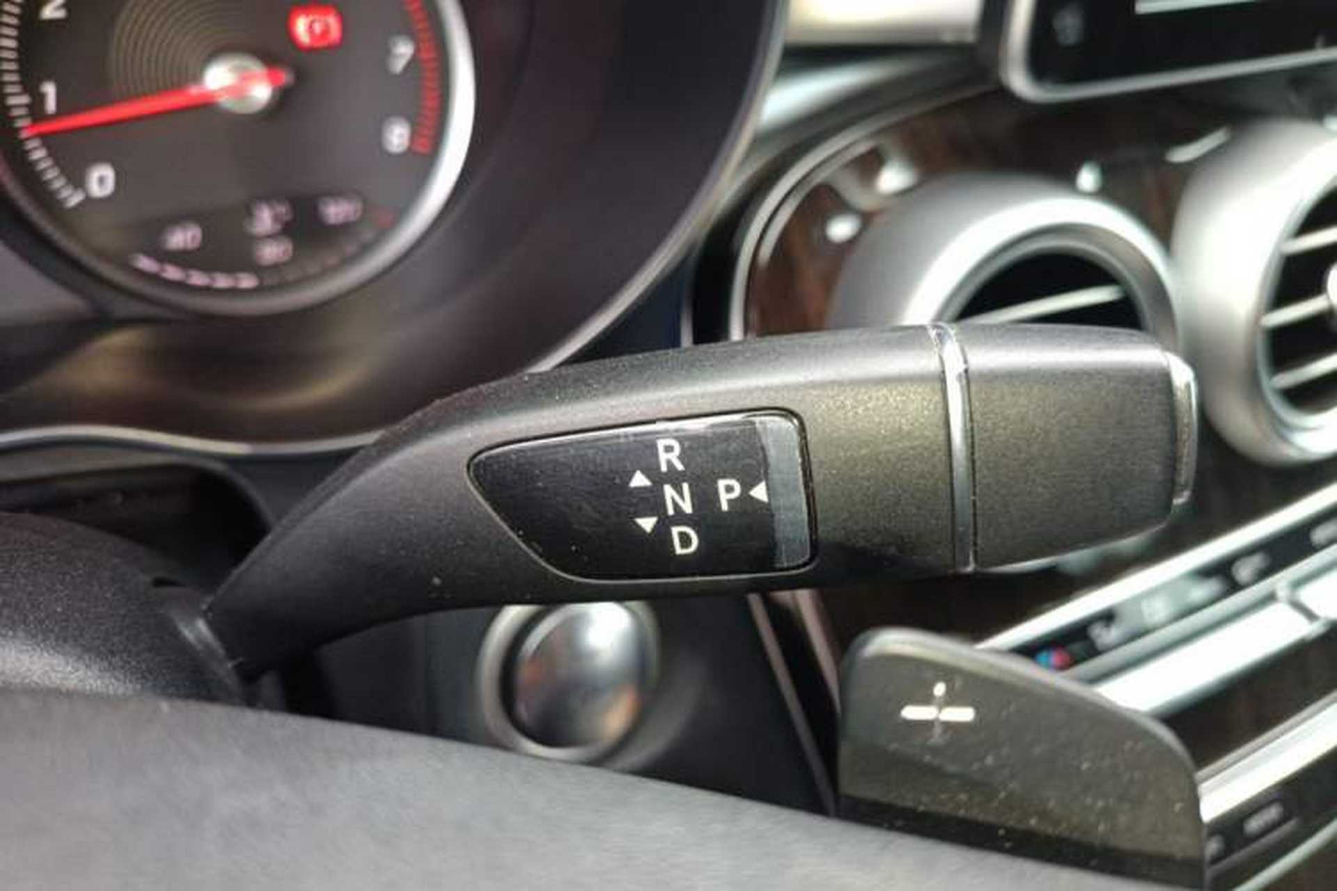 Used Mercedes-Benz GLC 2018 GLC 260 4MATIC Luxury Model Gear Lever