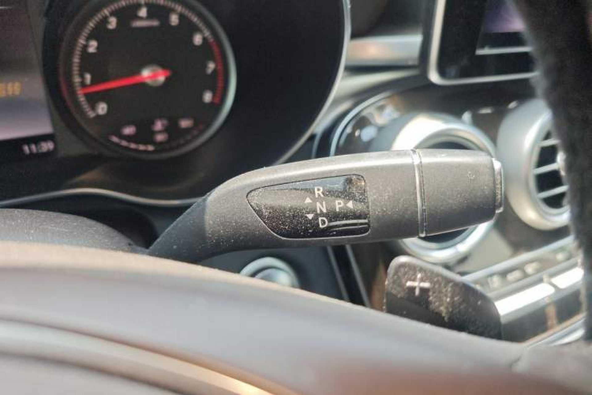 Used Mercedes-Benz GLC 2018 GLC 260 4MATIC Luxury Model Gear Lever