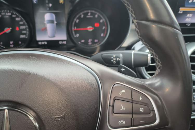 Used Mercedes-Benz GLC 2018 Facelift GLC 200 4MATIC Gear Lever