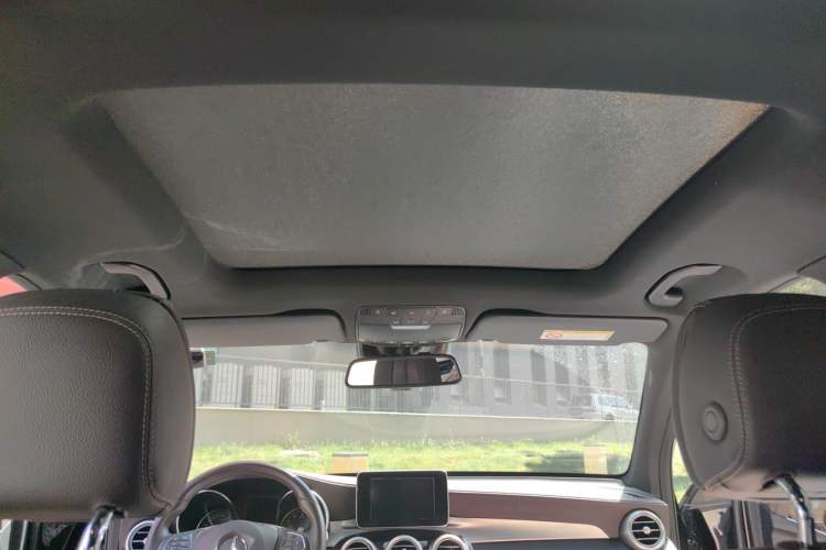 Used Mercedes-Benz GLC 2018 Facelift GLC 260 4MATIC Luxury Edition Headliner