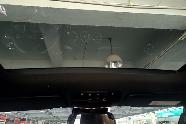 Used Mercedes-Benz GLC 2018 GLC 260 4MATIC Luxury Model Headliner