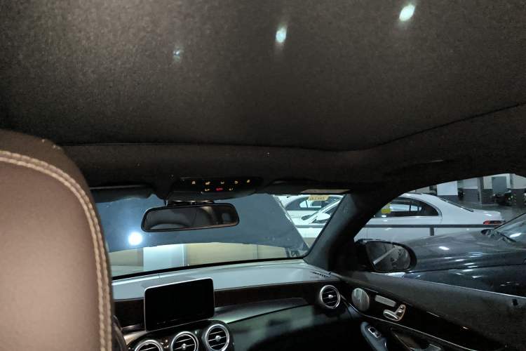 Used Mercedes-Benz GLC 2018 GLC 260 4MATIC Dynamic Edition Headliner
