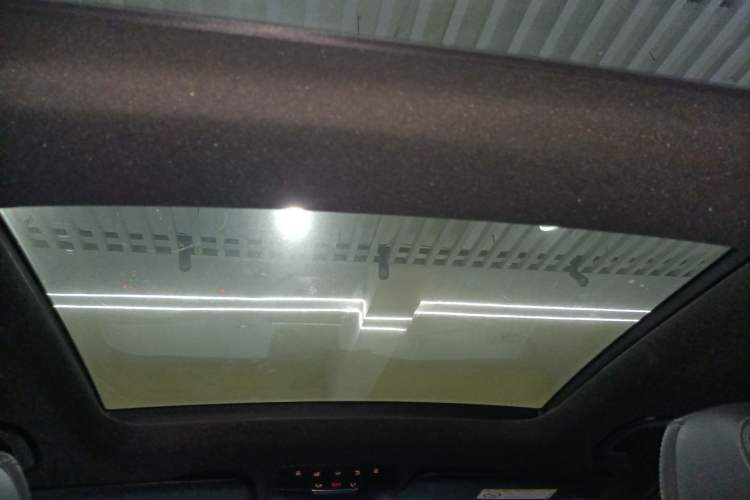 Used Mercedes-Benz GLC 2018 GLC 260 4MATIC Dynamic Edition Headliner