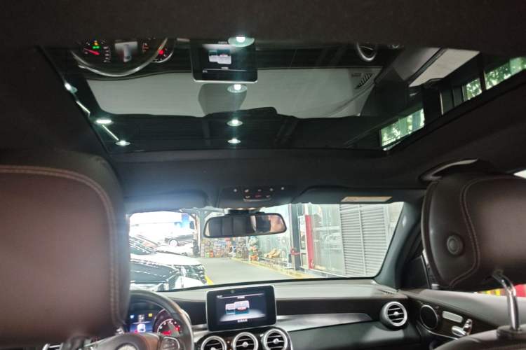 Used Mercedes-Benz GLC 2018 GLC 260 4MATIC Dynamic Edition Headliner