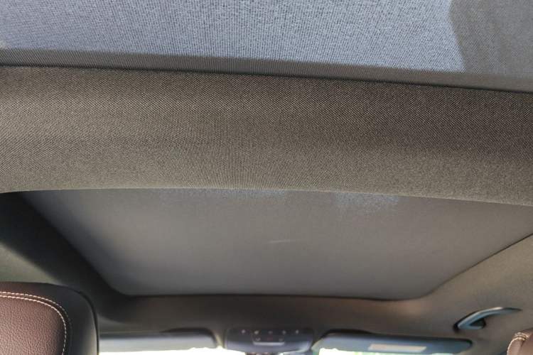 Used Mercedes-Benz GLC 2018 GLC 260 4MATIC Dynamic Edition Headliner