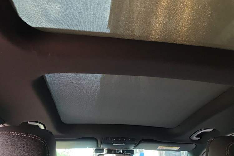 Used Mercedes-Benz GLC 2018 GLC 260 4MATIC Dynamic Edition Headliner