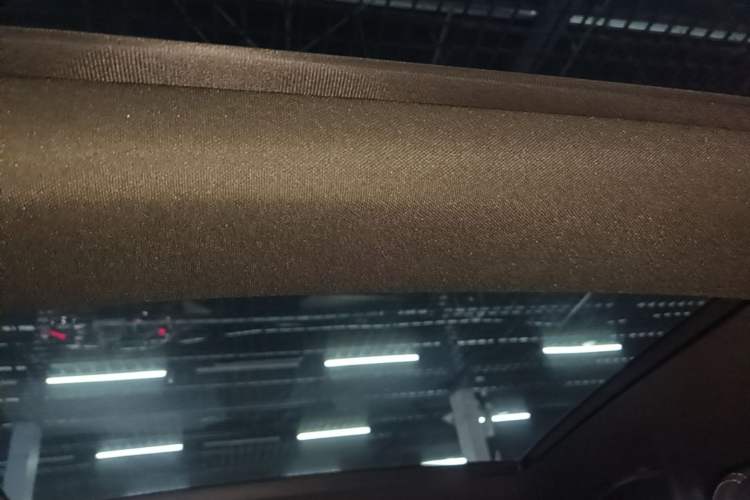 Used Mercedes-Benz GLC 2018 Facelift GLC 260 4MATIC Luxury Edition Headliner