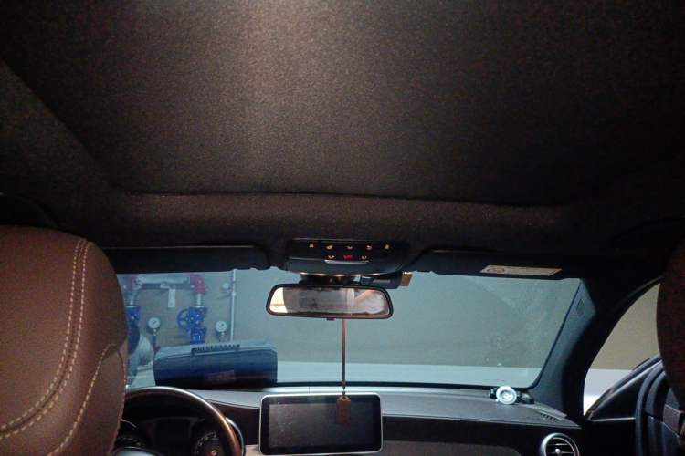 Used Mercedes-Benz GLC 2018 GLC 200 4MATIC Headliner
