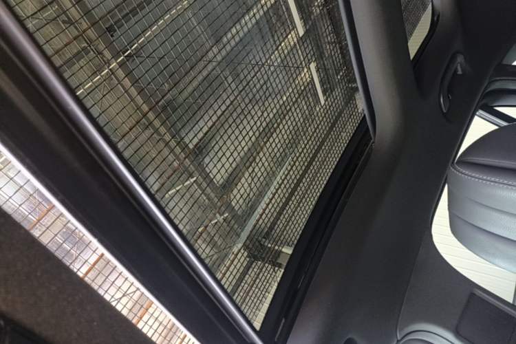Used Mercedes-Benz GLC 2018 GLC 260 4MATIC Dynamic Edition Headliner