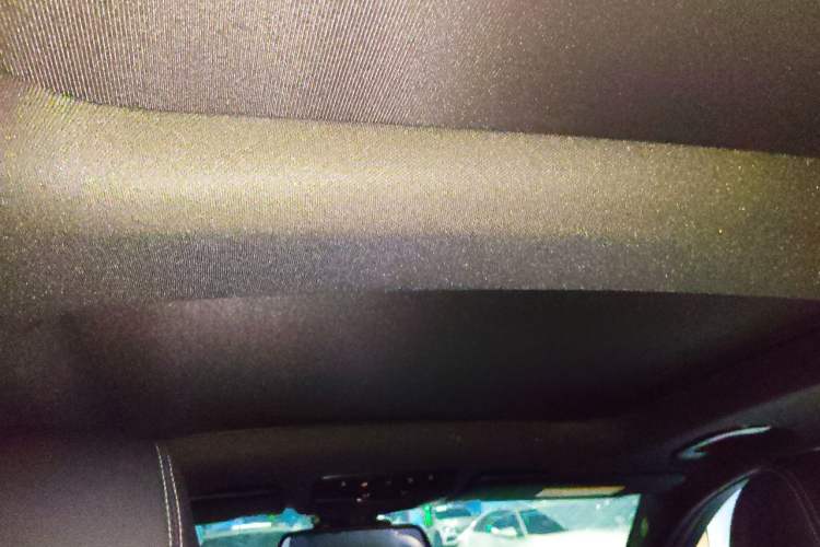 Used Mercedes-Benz GLC 2018 GLC 200 4MATIC Headliner