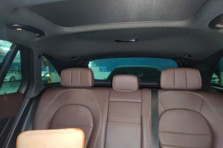 Used Mercedes-Benz GLC 2018 GLC 260 4MATIC Luxury Model Headliner