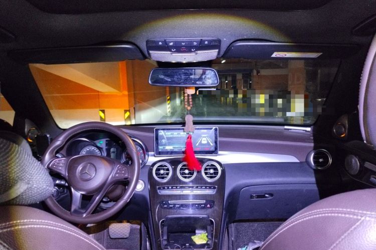 Used Mercedes-Benz GLC 2018 Facelift GLC 260 4MATIC Luxury Edition Headliner