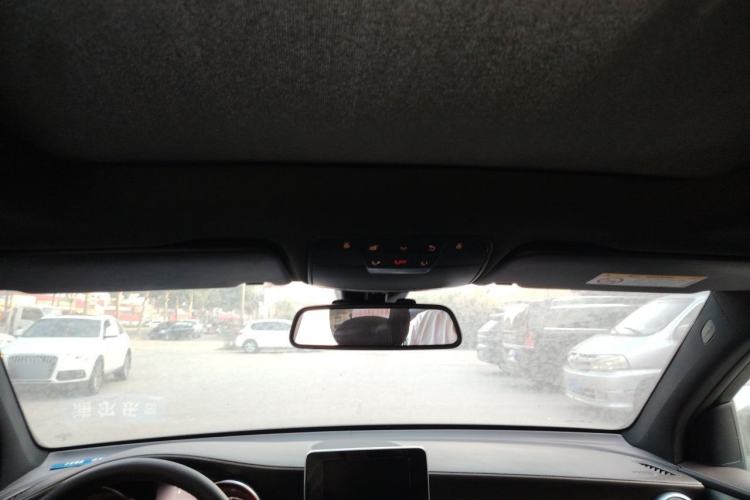 Used Mercedes-Benz GLC 2018 GLC 200 4MATIC Headliner