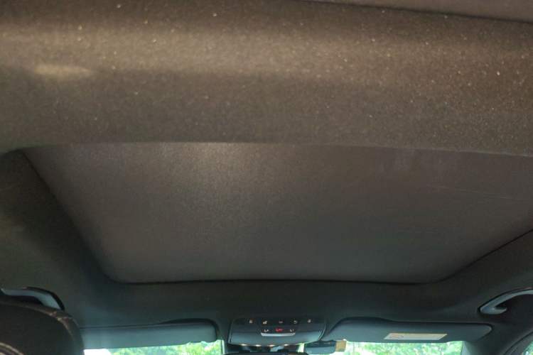 Used Mercedes-Benz GLC 2018 Refreshed GLC 300 4MATIC Dynamic Edition Headliner