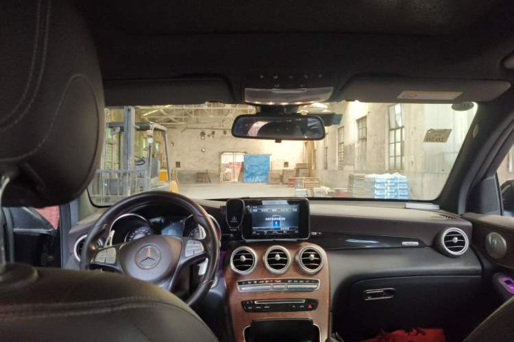 Used Mercedes-Benz GLC 2018 Facelift GLC 200 4MATIC Headliner