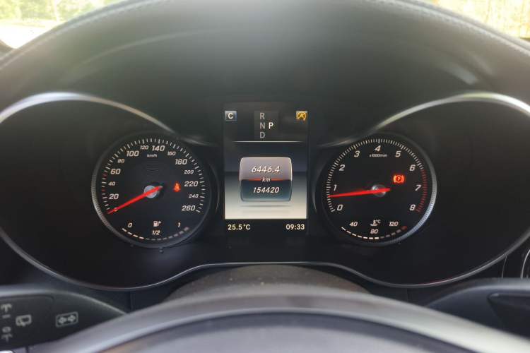 Used Mercedes-Benz GLC 2018 Facelifted GLC 260 4MATIC Dynamic Edition Instrument Cluster