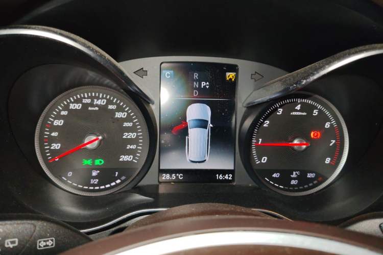 Used Mercedes-Benz GLC 2018 Facelift GLC 200 4MATIC Instrument Cluster