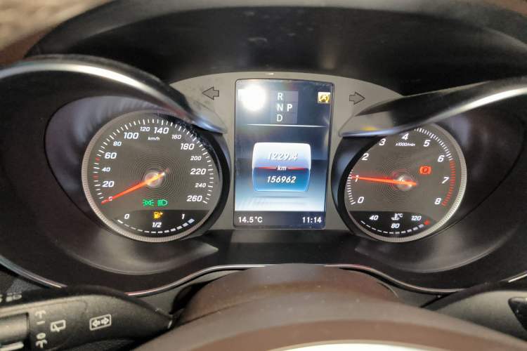 Used Mercedes-Benz GLC 2018 GLC 260 4MATIC Dynamic Edition Instrument Cluster