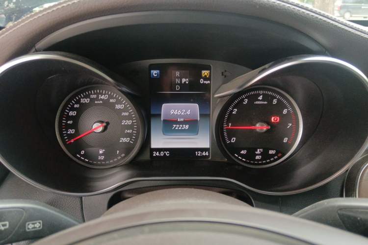 Used Mercedes-Benz GLC 2018 GLC 300 4MATIC Sport Edition Instrument Cluster