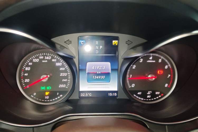 Used Mercedes-Benz GLC 2018 GLC 260 4MATIC Dynamic Edition Instrument Cluster