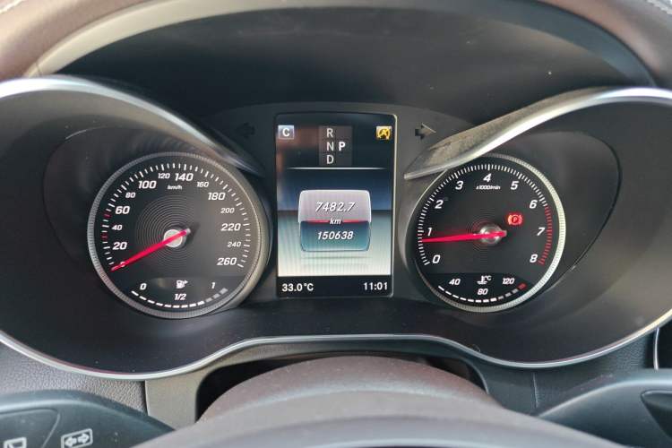 Used Mercedes-Benz GLC 2018 GLC 260 4MATIC Dynamic Edition Instrument Cluster