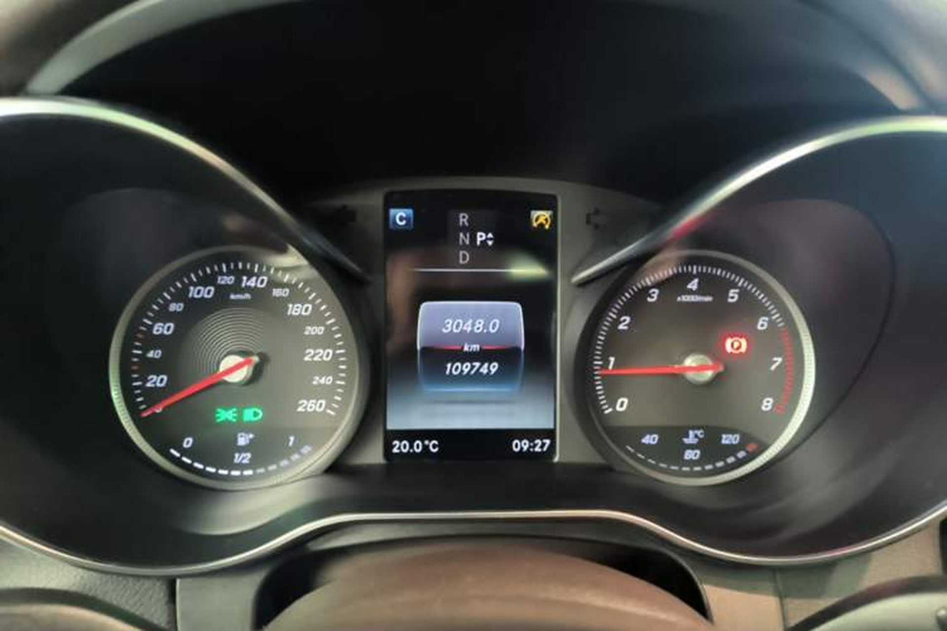Used Mercedes-Benz GLC 2018 GLC 260 4MATIC Dynamic Edition Instrument Cluster