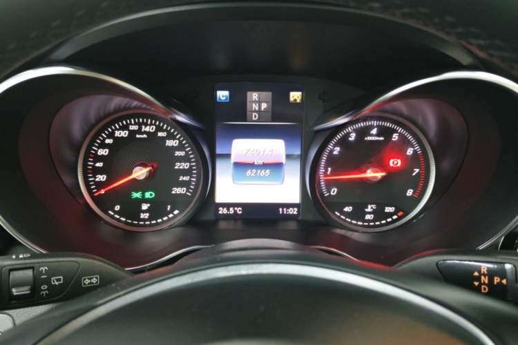 Used Mercedes-Benz GLC 2018 Facelift GLC 260 4MATIC Luxury Edition Instrument Cluster