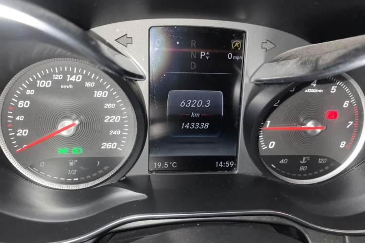 Used Mercedes-Benz GLC 2018 GLC 260 4MATIC Dynamic Edition Instrument Cluster
