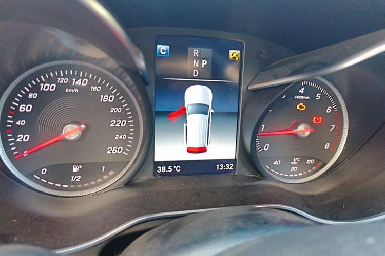 Used Mercedes-Benz GLC 2018 Facelift GLC 200 4MATIC Instrument Cluster