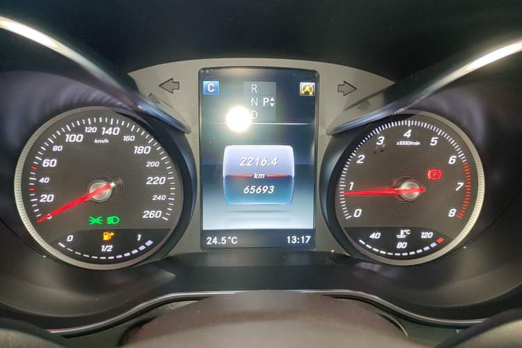 Used Mercedes-Benz GLC 2018 Facelift GLC 200 4MATIC Instrument Cluster