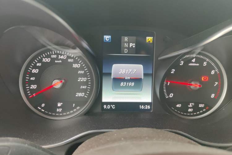 Used Mercedes-Benz GLC 2018 GLC 300 4MATIC Sport Edition Instrument Cluster