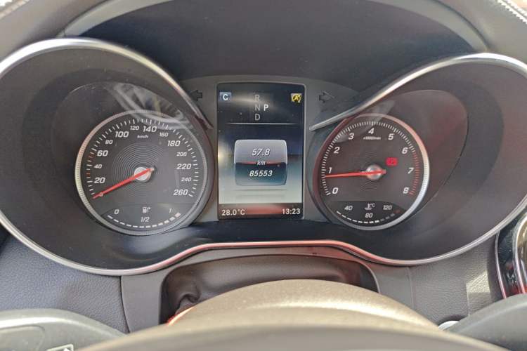Used Mercedes-Benz GLC 2018 Facelifted GLC 260 4MATIC Dynamic Edition Instrument Cluster