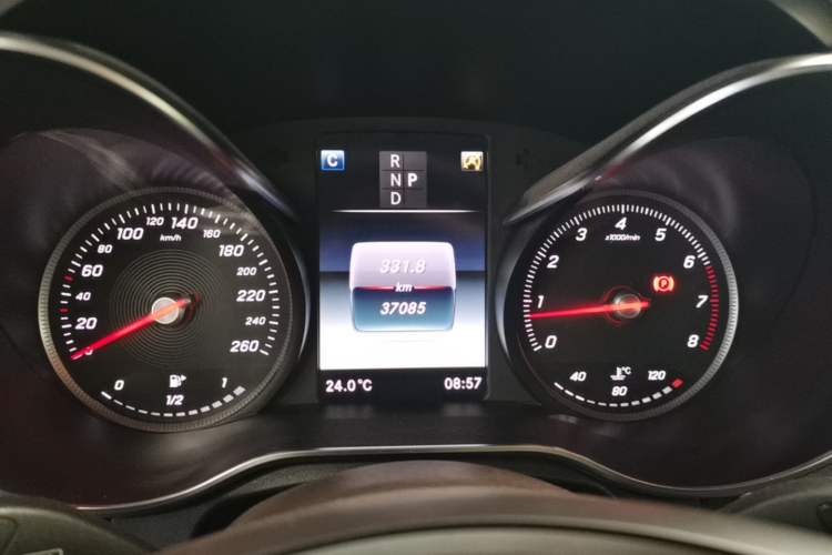 Used Mercedes-Benz GLC 2018 Facelifted GLC 260 4MATIC Dynamic Edition Instrument Cluster