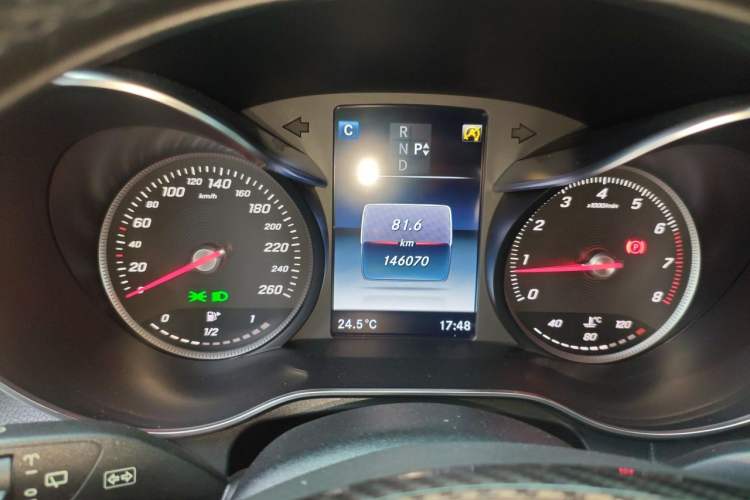 Used Mercedes-Benz GLC 2018 Refreshed GLC 300 4MATIC Dynamic Edition Instrument Cluster