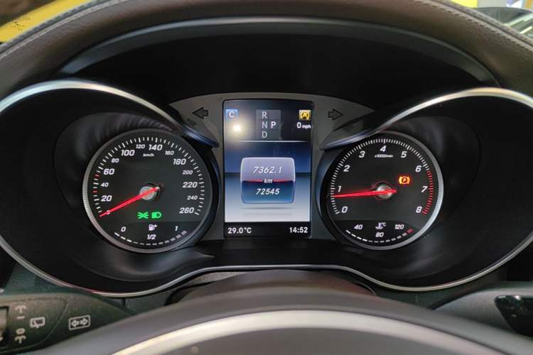 Used Mercedes-Benz GLC 2018 Facelift GLC 200 4MATIC Instrument Cluster