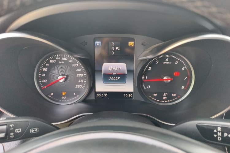 Used Mercedes-Benz GLC 2018 GLC 260 4MATIC Dynamic Edition Instrument Cluster