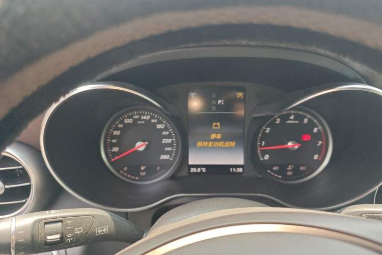 Used Mercedes-Benz GLC 2018 GLC 260 4MATIC Luxury Model Instrument Cluster