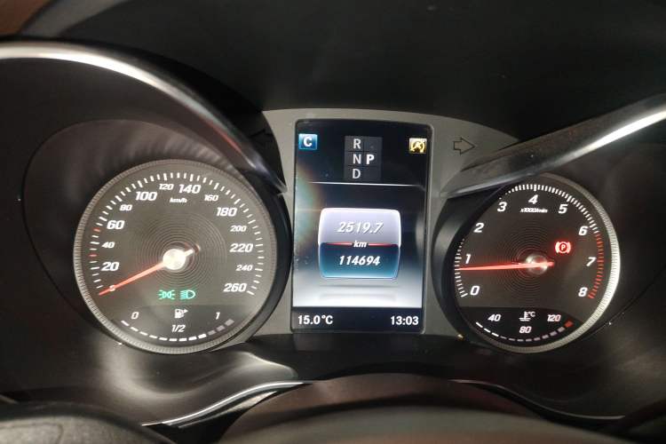 Used Mercedes-Benz GLC 2018 Facelifted GLC 260 4MATIC Dynamic Edition Instrument Cluster