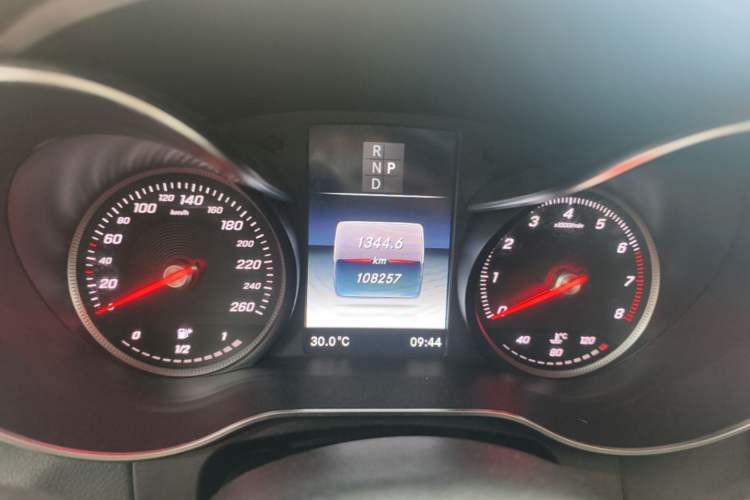 Used Mercedes-Benz GLC 2018 Facelifted GLC 260 4MATIC Dynamic Edition Instrument Cluster