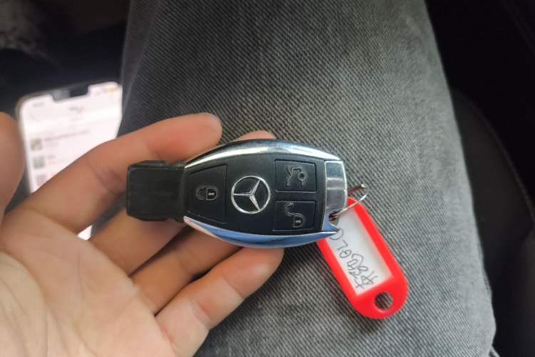 Used Mercedes-Benz GLC 2018 GLC 260 4MATIC Dynamic Edition Interior 1