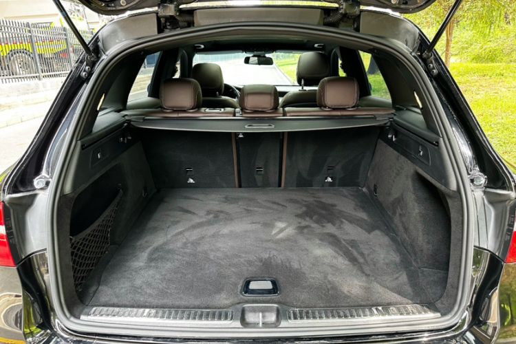 Used Mercedes-Benz GLC 2018 GLC 200 4MATIC Interior 7