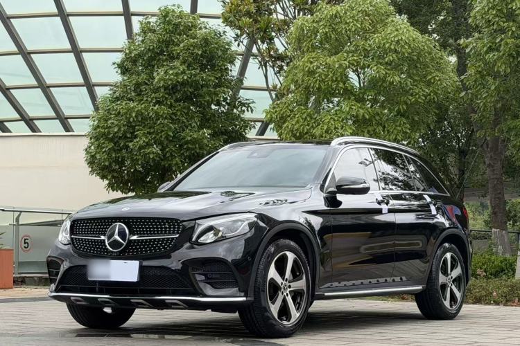 Used Mercedes-Benz GLC 2018 GLC 260 4MATIC Luxury Model Guazi used car, China used car export, Used car for sale, Used cars, Cheapest cars for sale